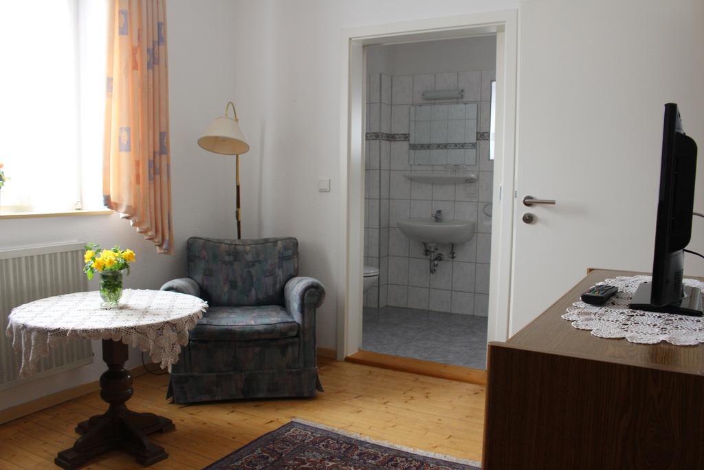 Altes Schulhaus Hotel Niederschlettenbach Zewnętrze zdjęcie
