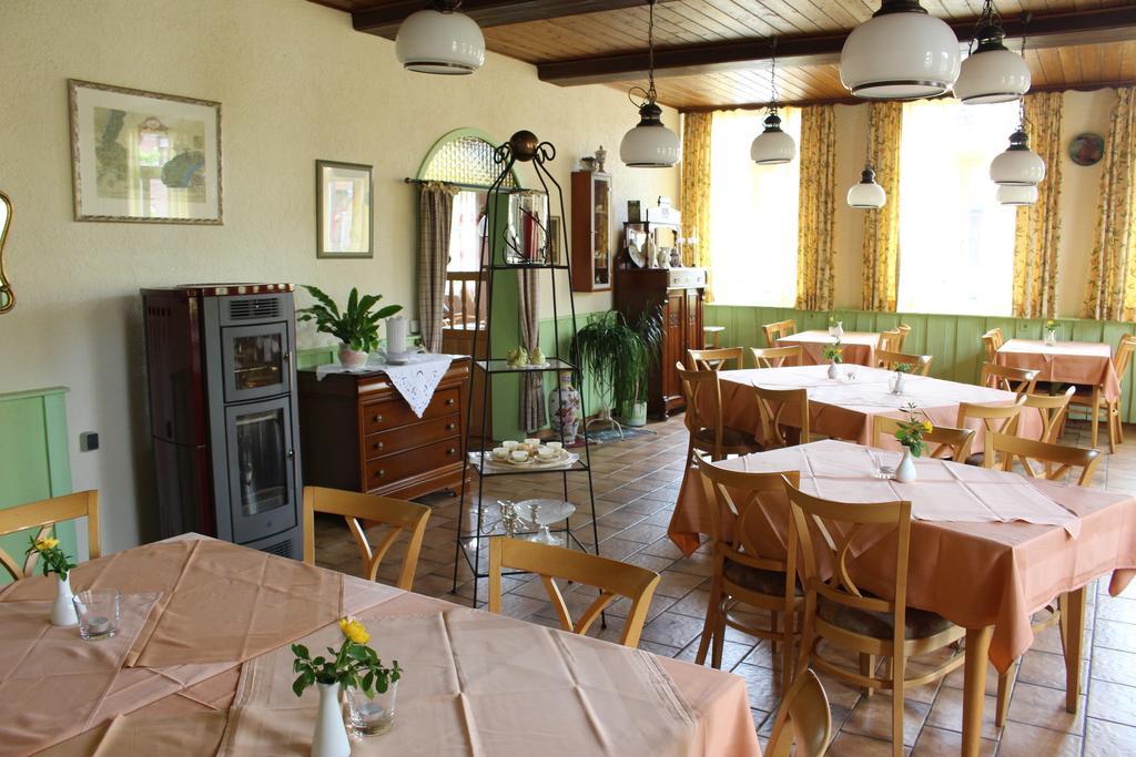 Altes Schulhaus Hotel Niederschlettenbach Zewnętrze zdjęcie